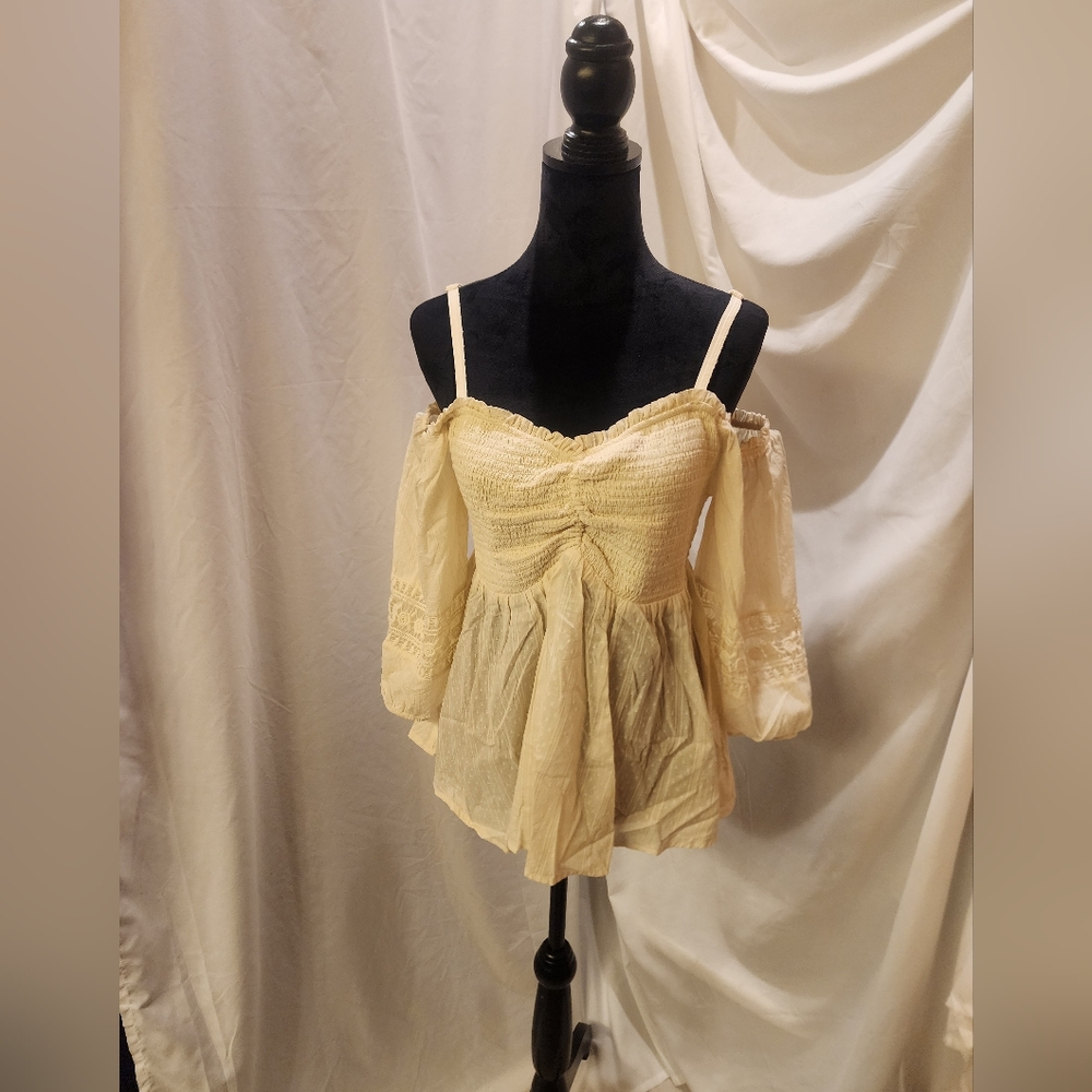 NWT Torid bohemian style top.